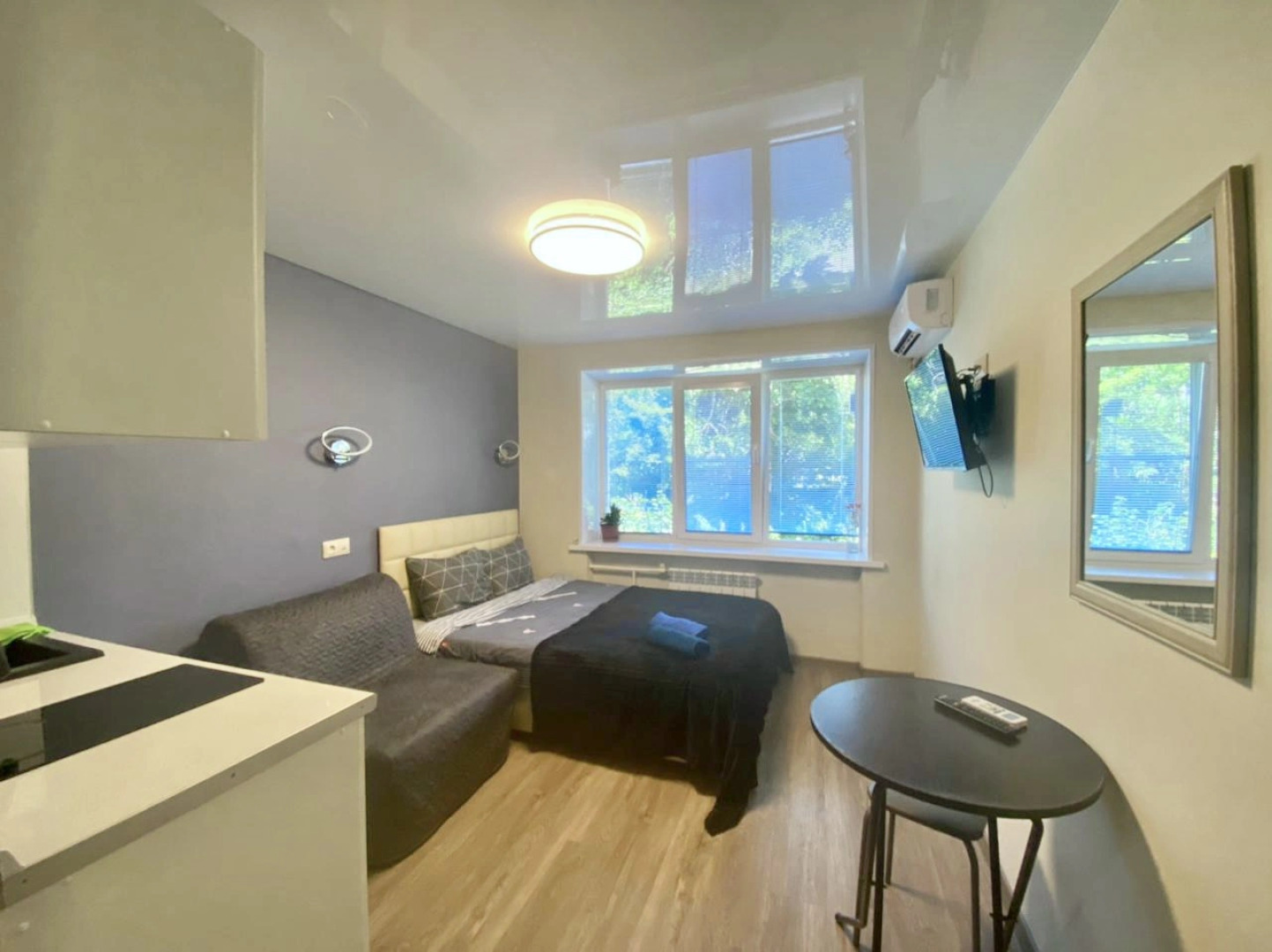 Студии в центре на Захарова 3