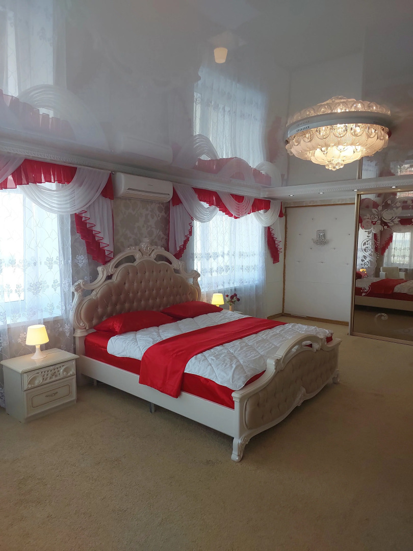 Апартаменты на Демократической 2Б