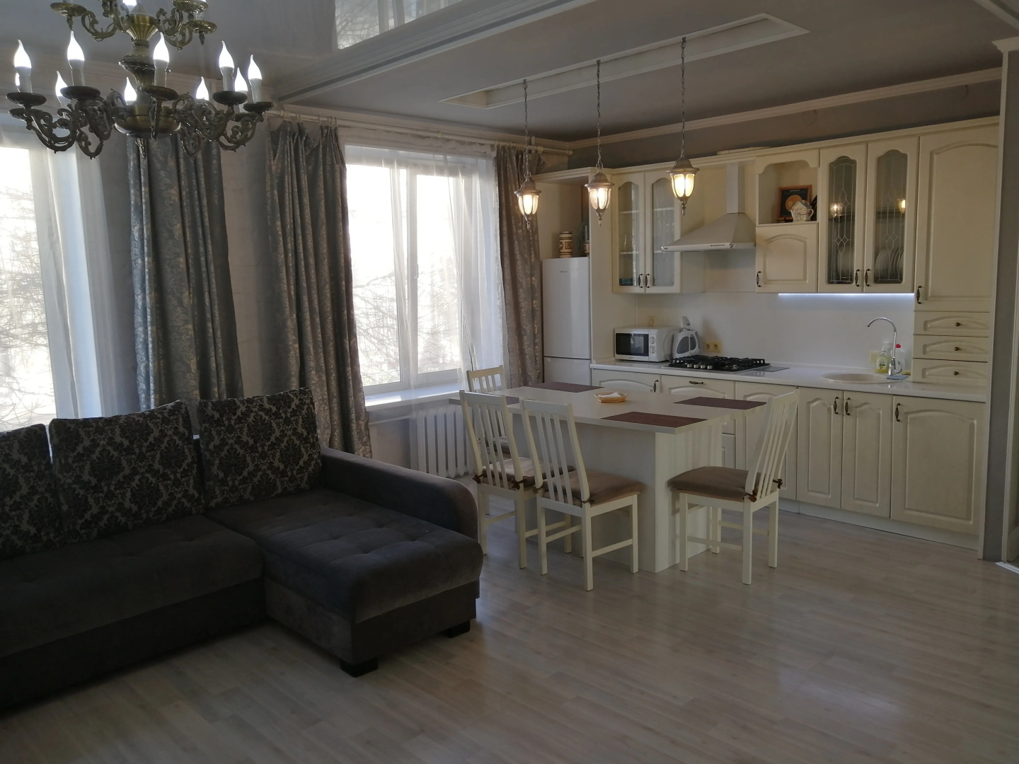 Апартаменты на Горького