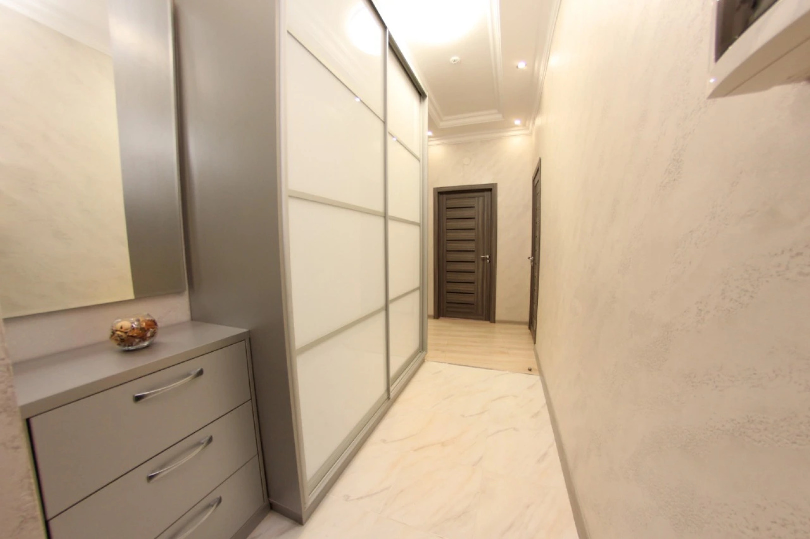 Апартаменты Двухкомнатные рядом с Парком Первого Президента