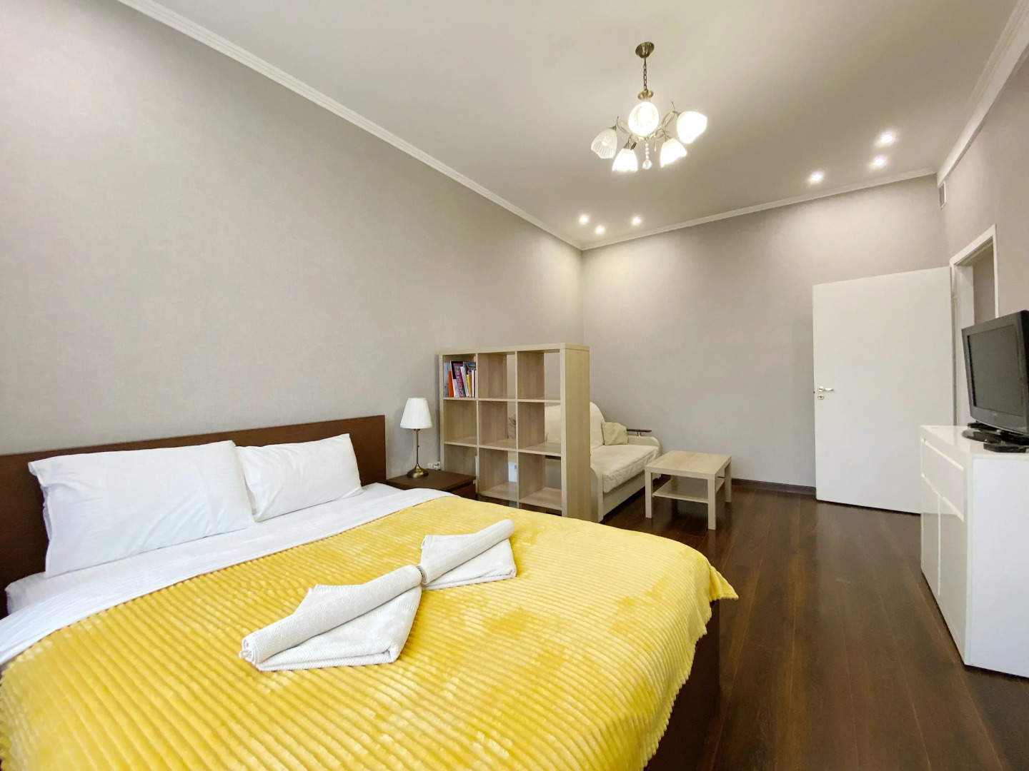 Апартаменты у Пушкинской и видом на Тверскую улицу