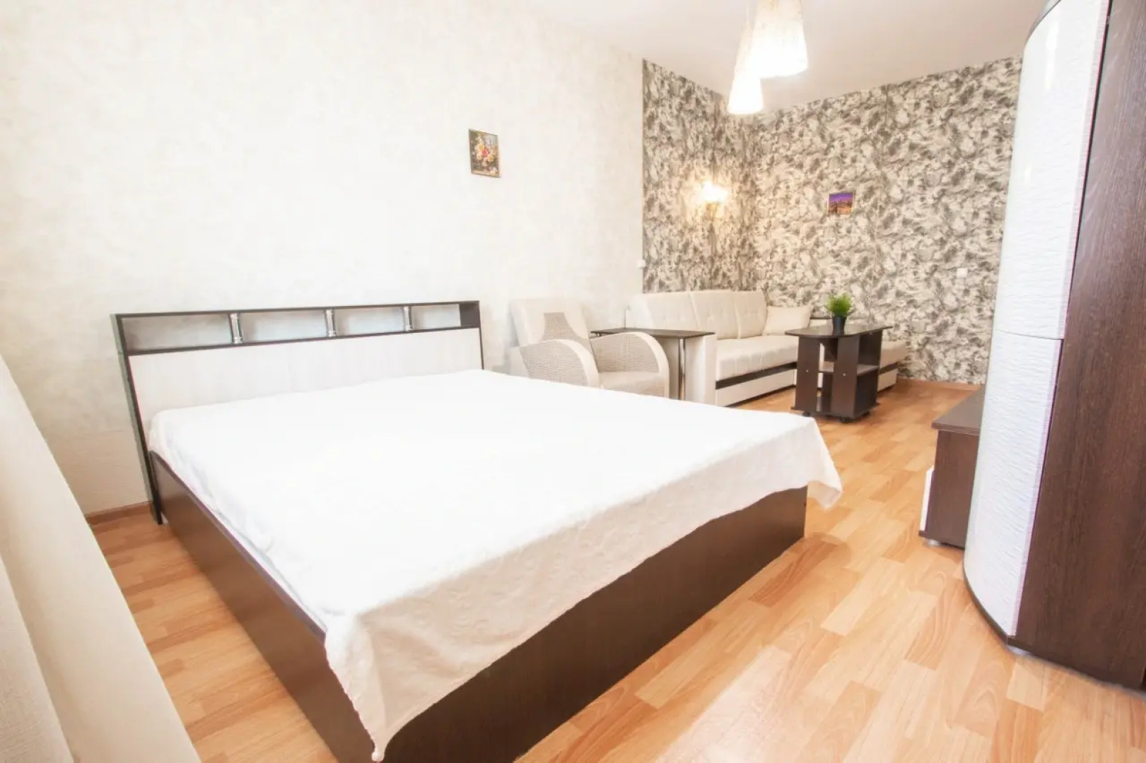 Апартаменты на 9 мая 83