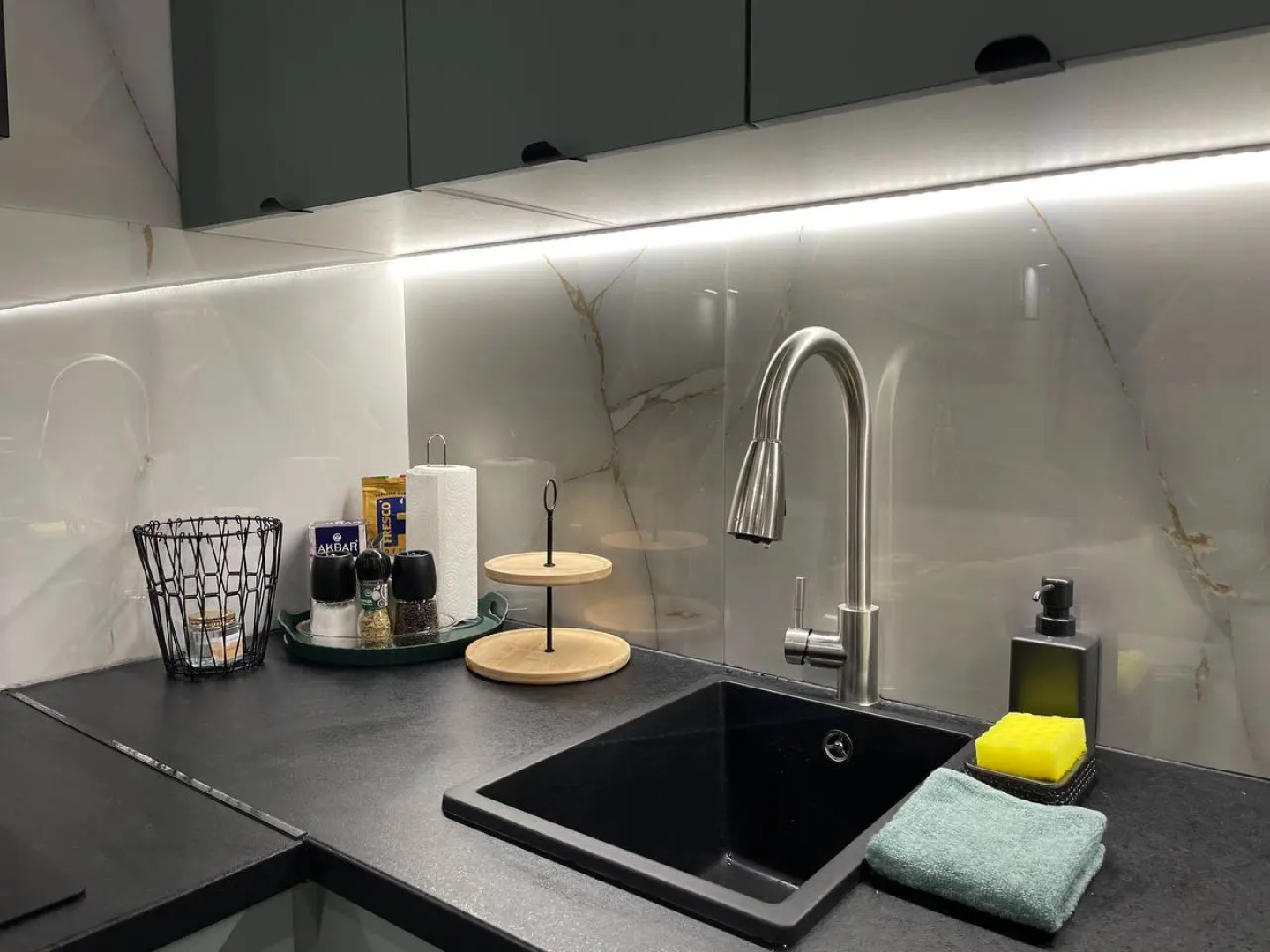 Квартира Уютный Апарт Шик Рядом с Рыбной Деревней