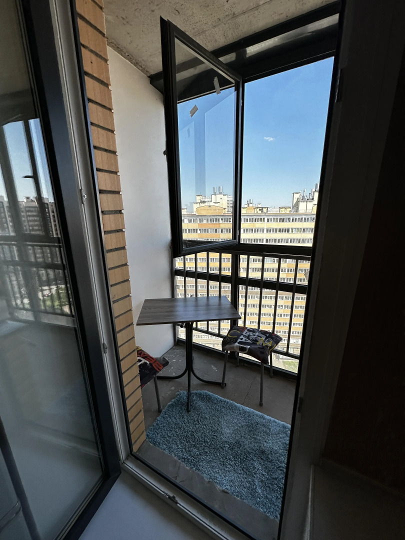 Апартаменты Студия на 16 этаже с большой лоджией в Мурино