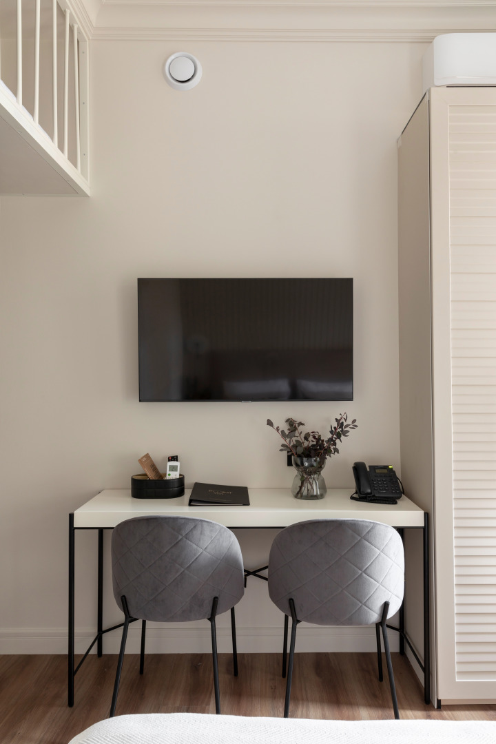 Отель Point Academia