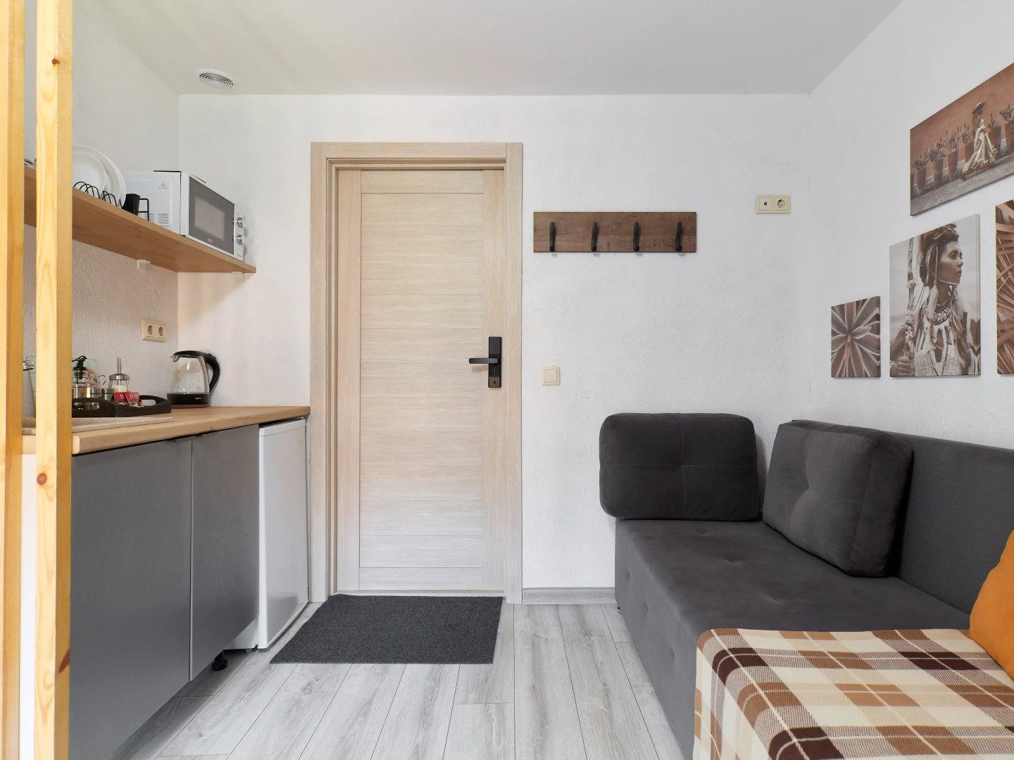 Апартаменты Rush in Apart в Центре. Бесконтактное Заселение Своя парковка ЖД Вокзал в 10 Минутах Пешком