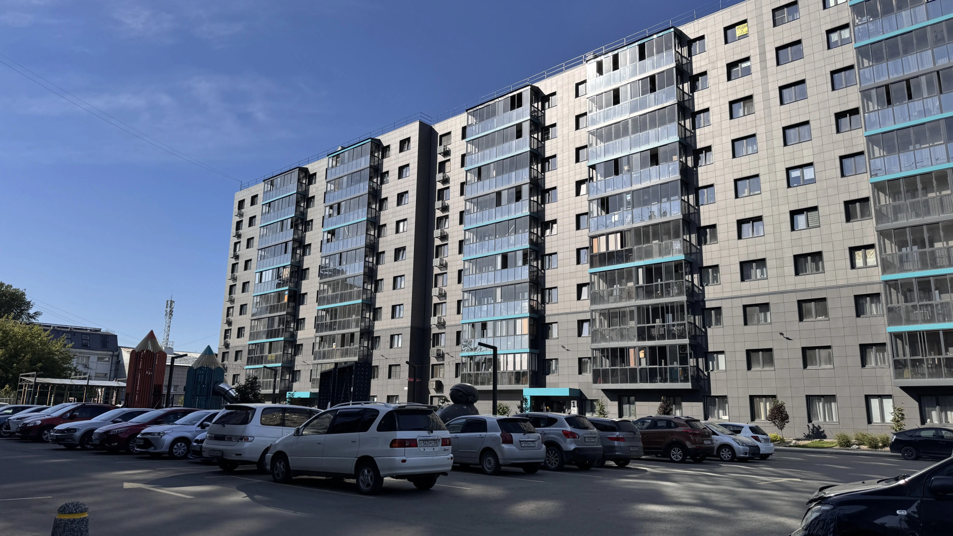 Квартира Nasutki38 Студия Ренуар