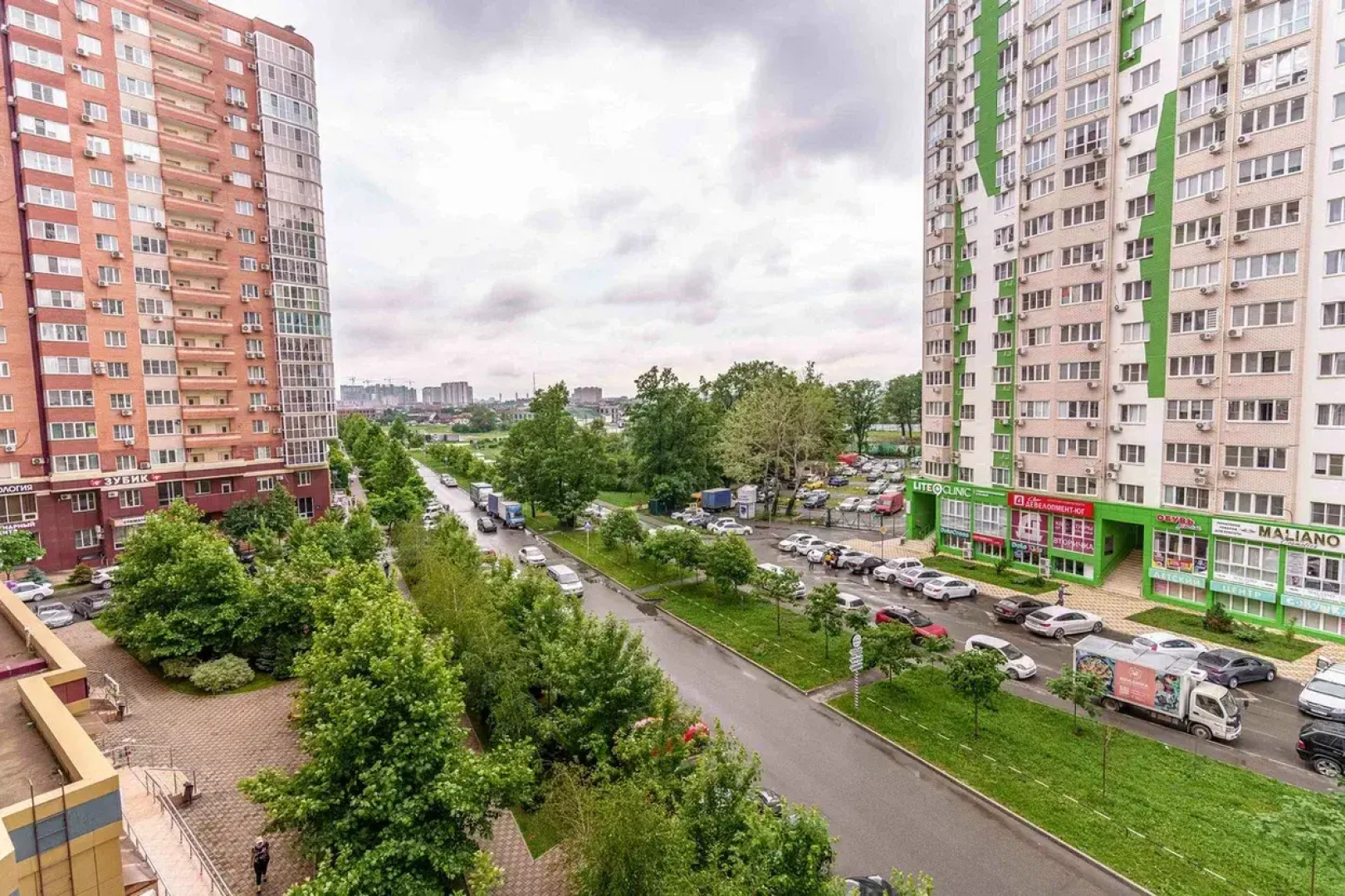 Квартирау парка Галицкого Апарт-Отелика на Героя Сарабеева