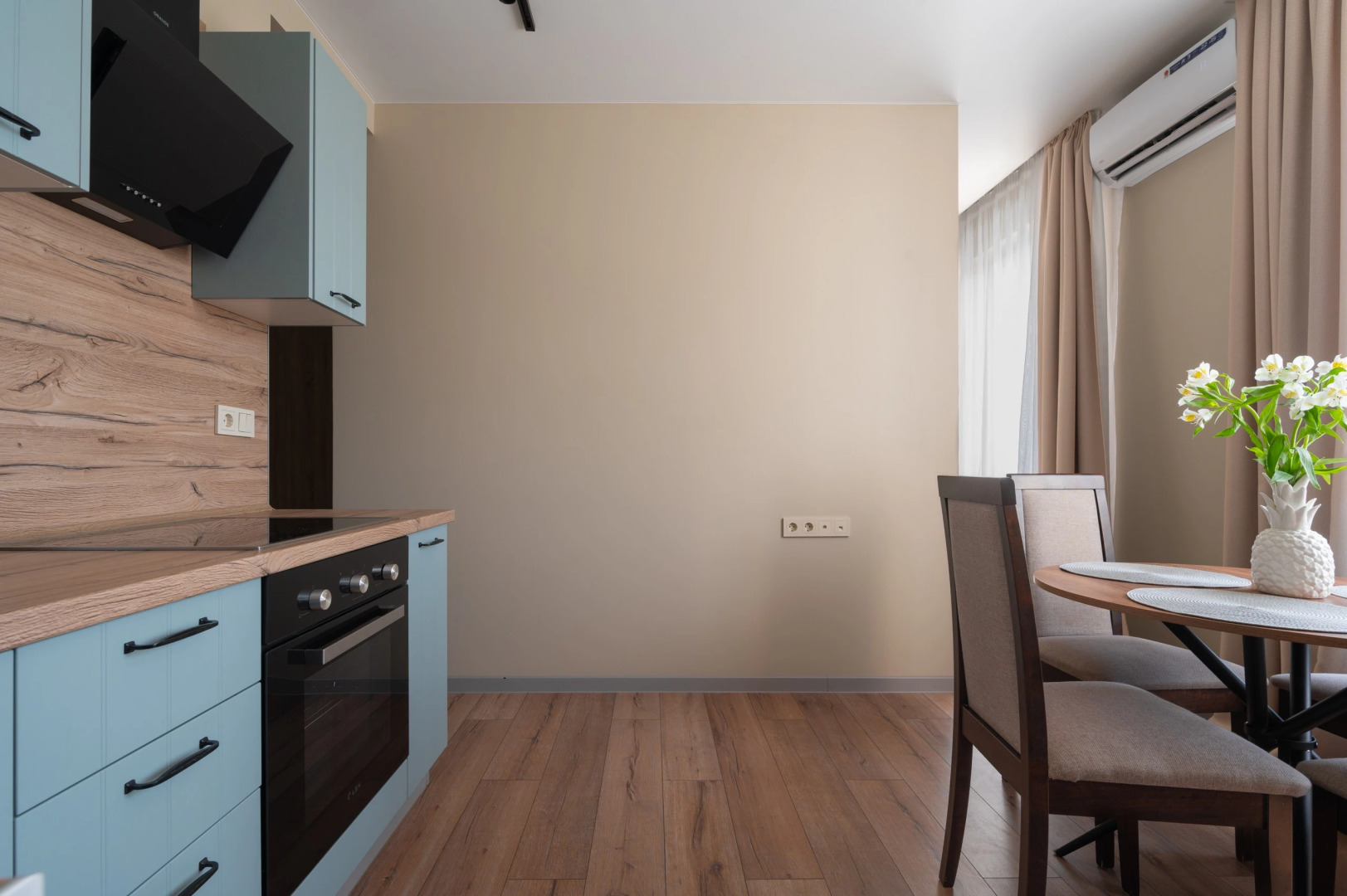 Апартаменты Рассвет УК Атмосфера с Видом на Горы