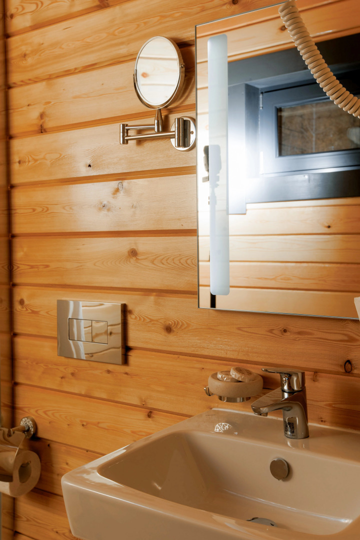 Отель Ayat River