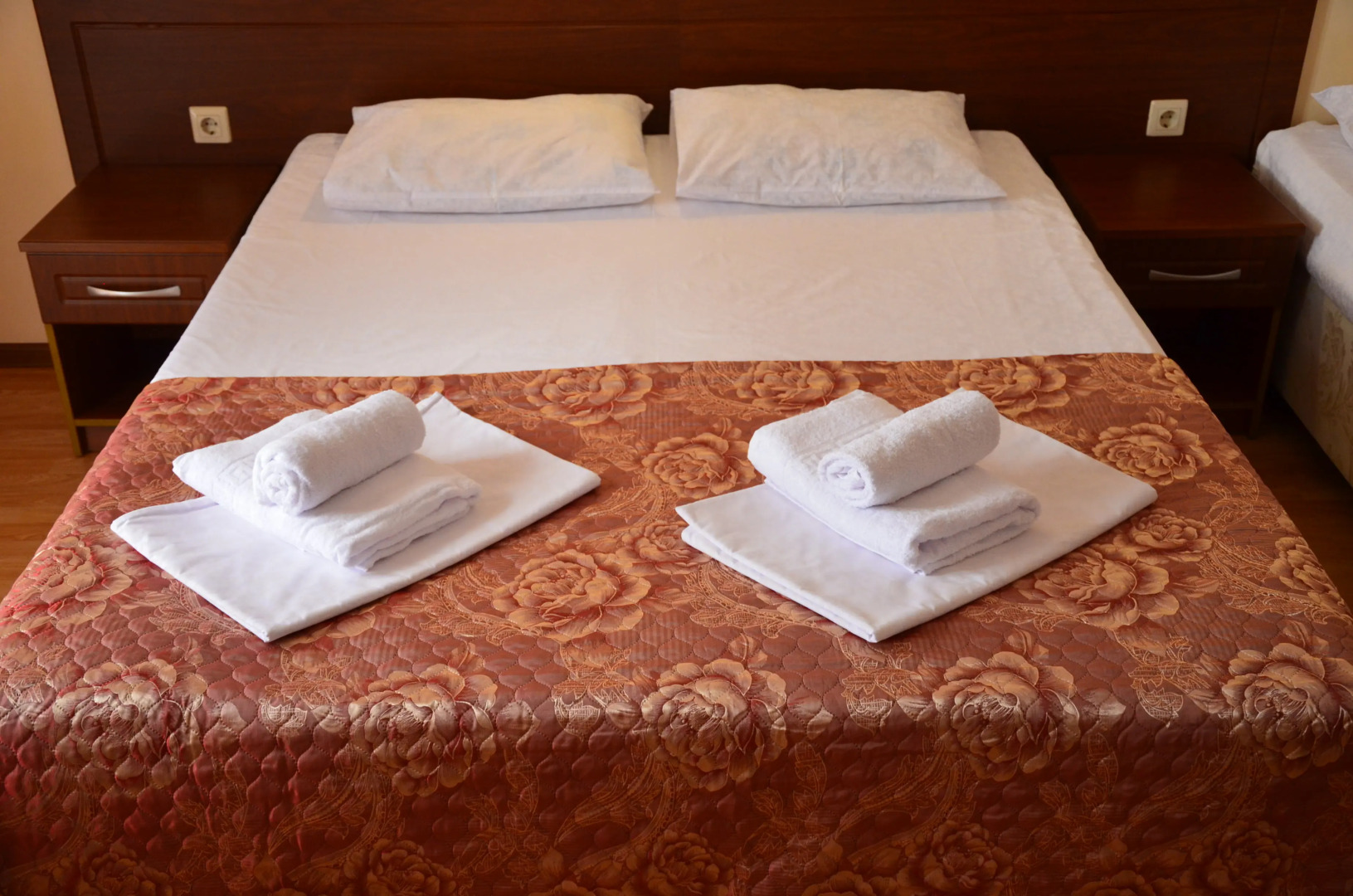 Отель Камелот