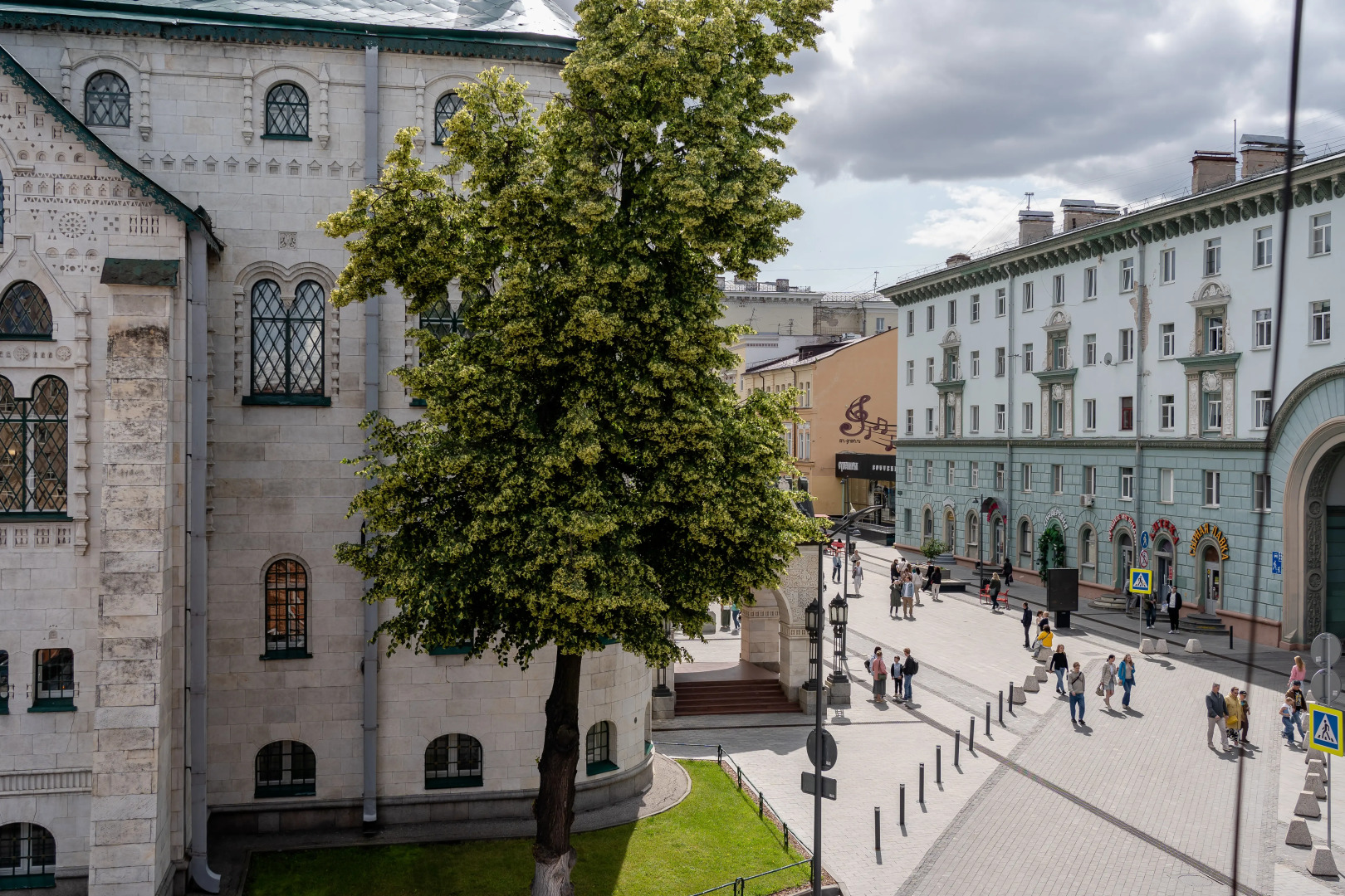 Апартаменты на Покровской Volna №5