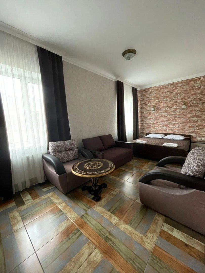 Отель Дельфин