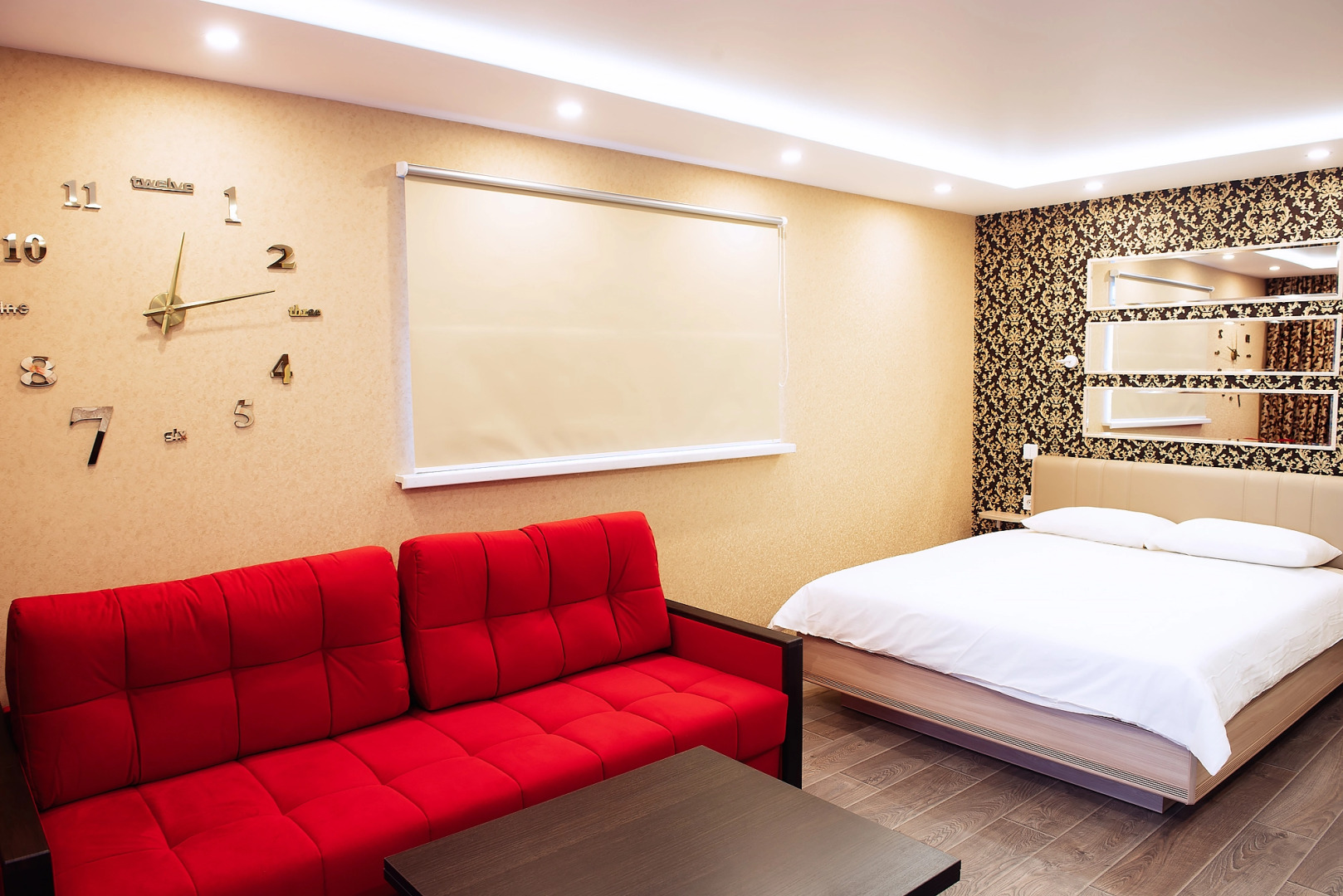 Апартаменты Люкс на Ленинградской 136