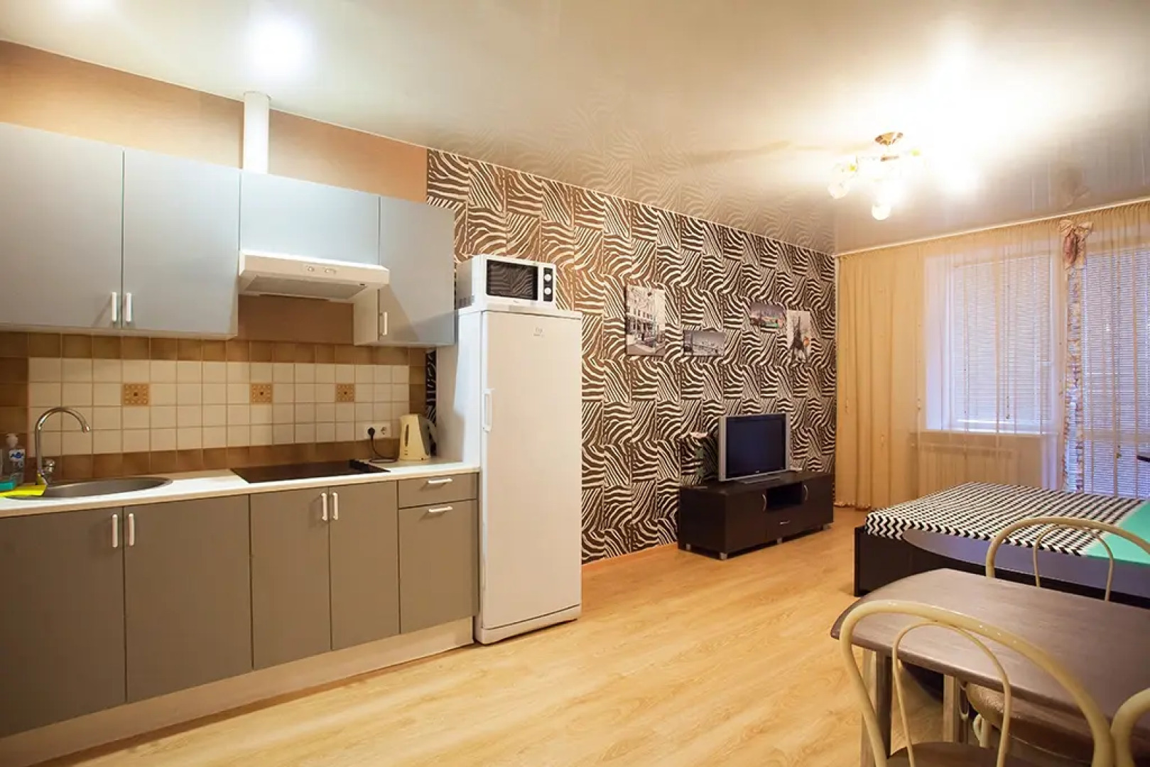 Апартаменты Люкс в центре на Масленникова 72