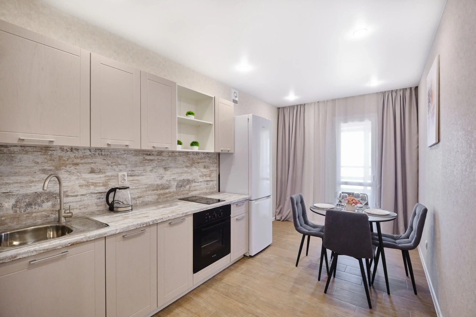 Квартира около метро Горки