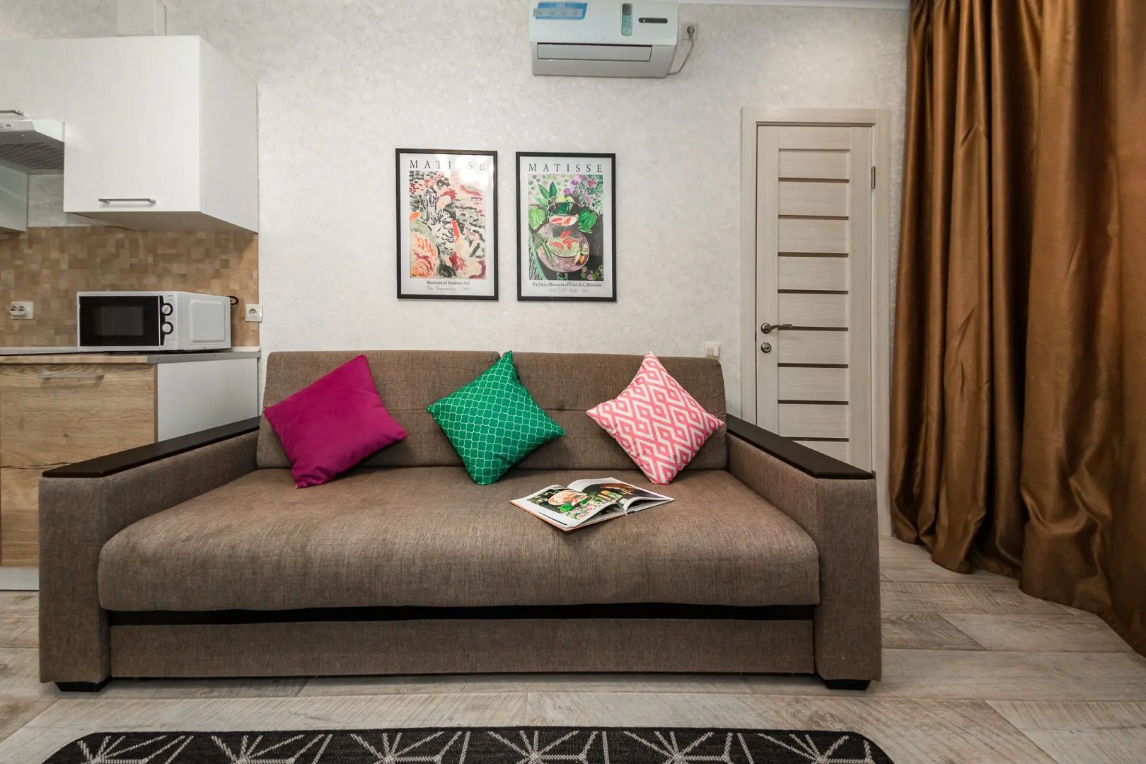 Апартаменты B-Flats Владимирская 148/1