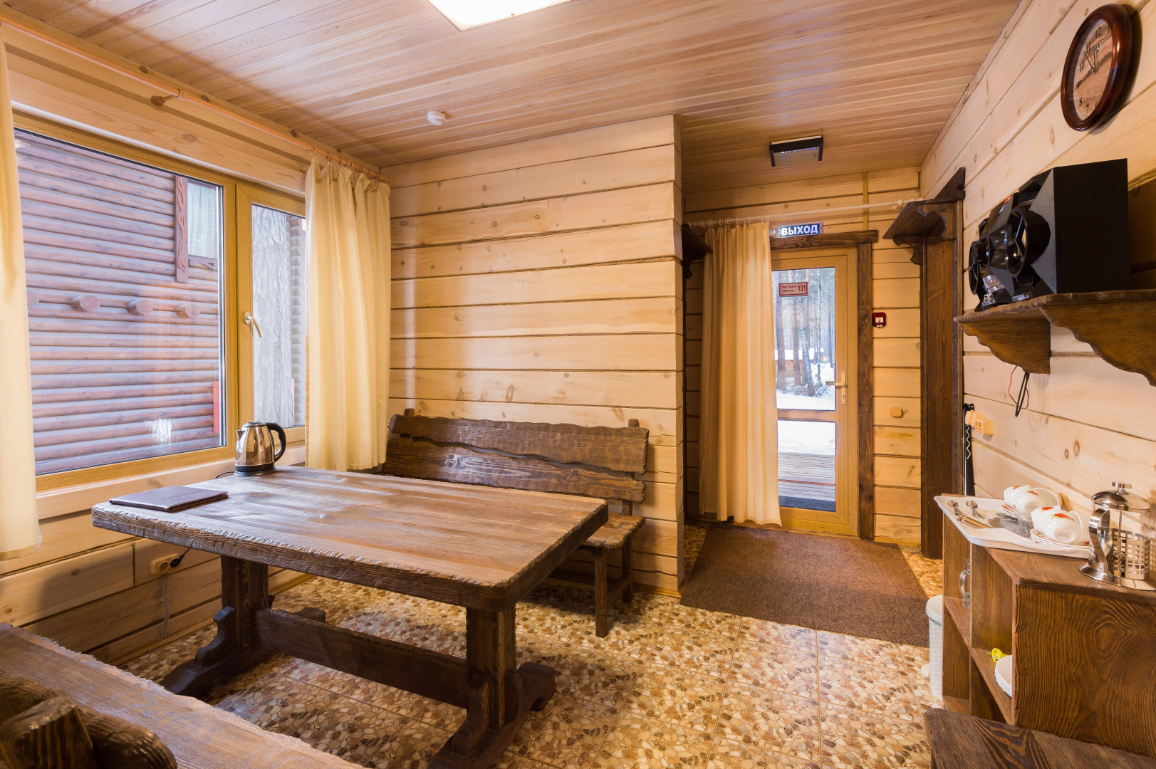 Отель Орлиное гнездо