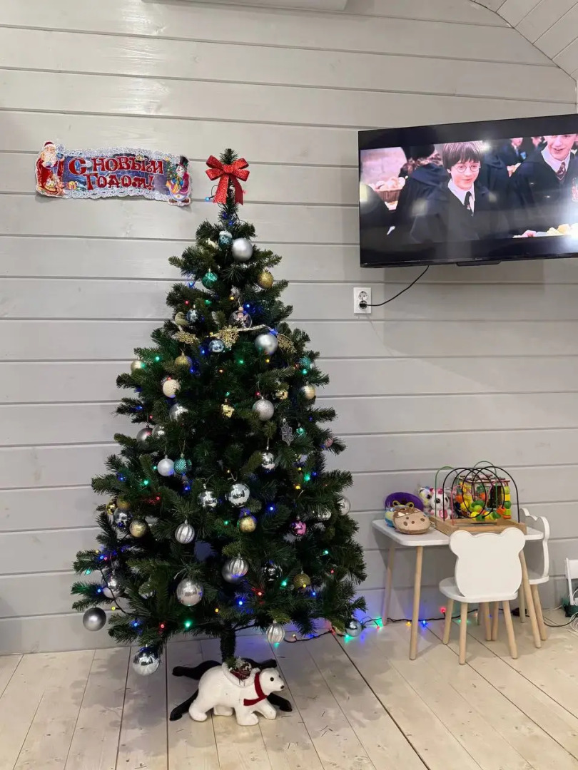 Частный дом У реки в горах