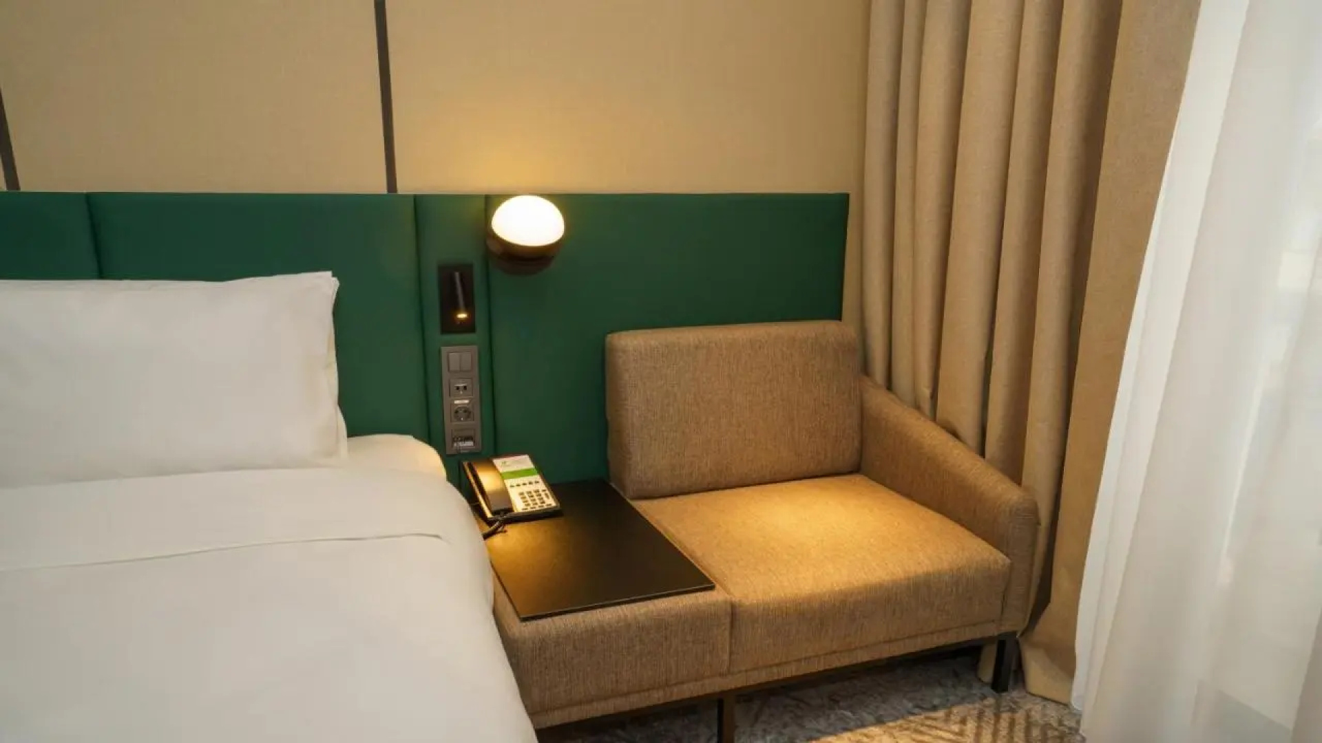 Holiday Inn Tashkent City, an IHG Hotel