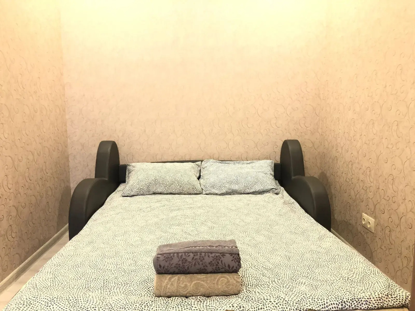 Апартаменты ROYAL AURORA Уютная студия у соснового бора