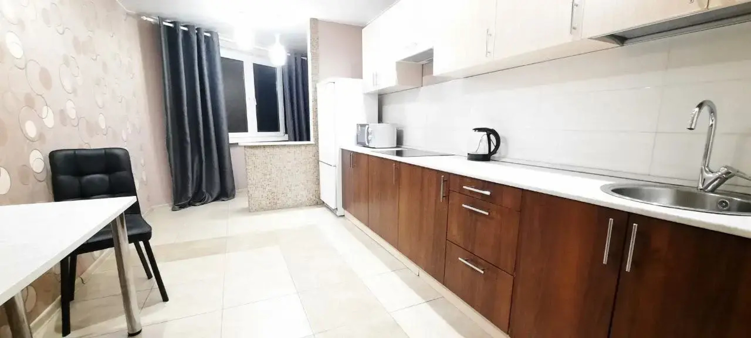 Квартира Просторная на Тархова