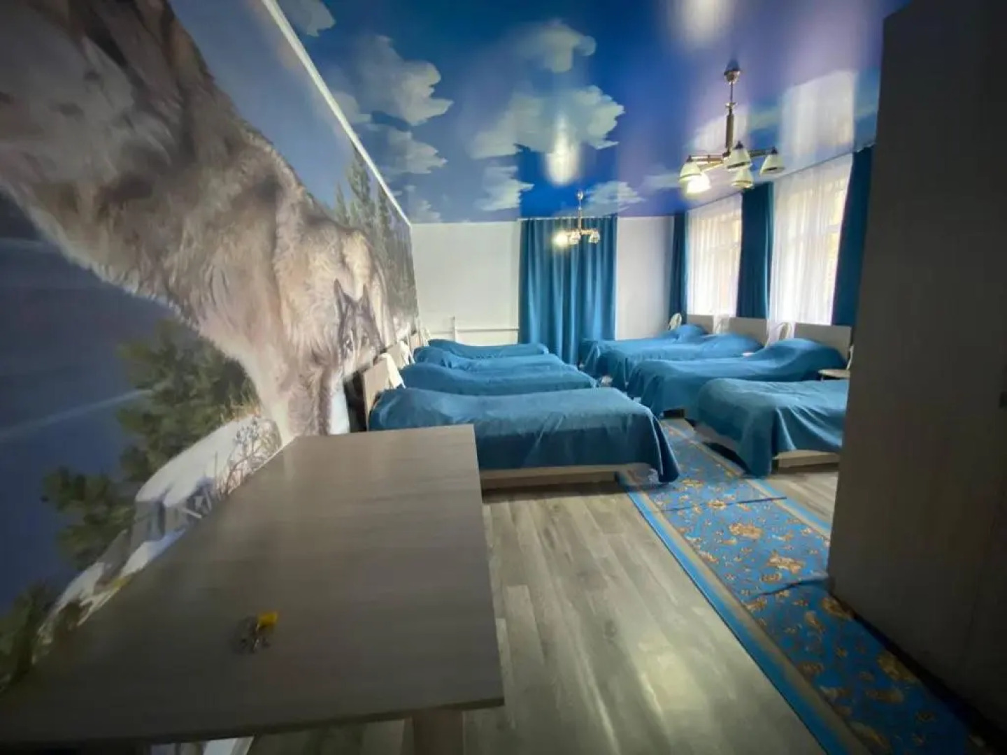 Отель California