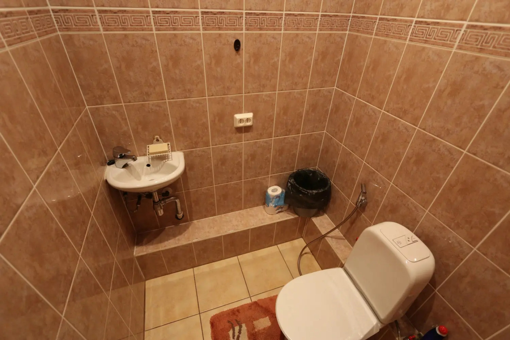 Квартира Просторная квартира с сауной рядом