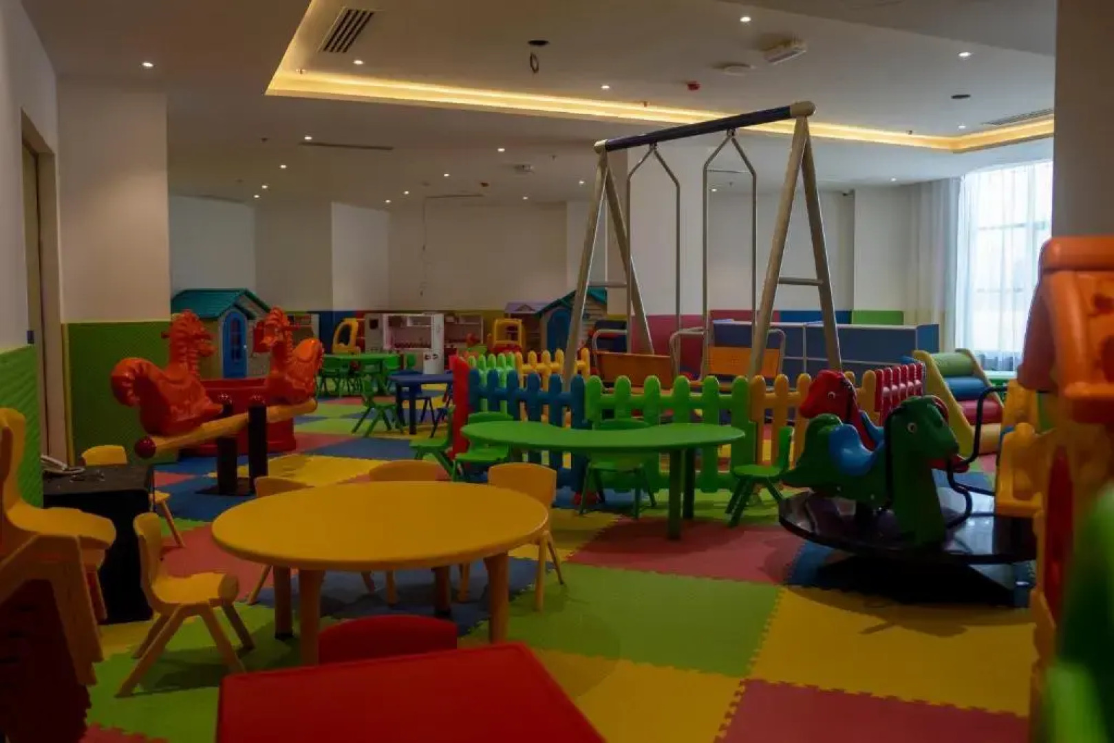 Отель The Plaza  and Resort