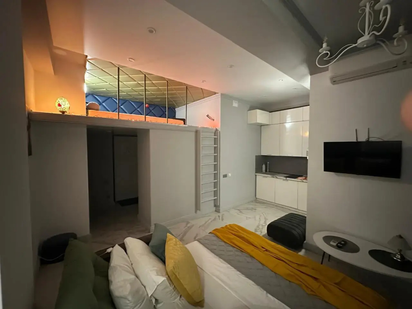 Море квартир уютная студия с панорамными окнами в центре Адлера 3