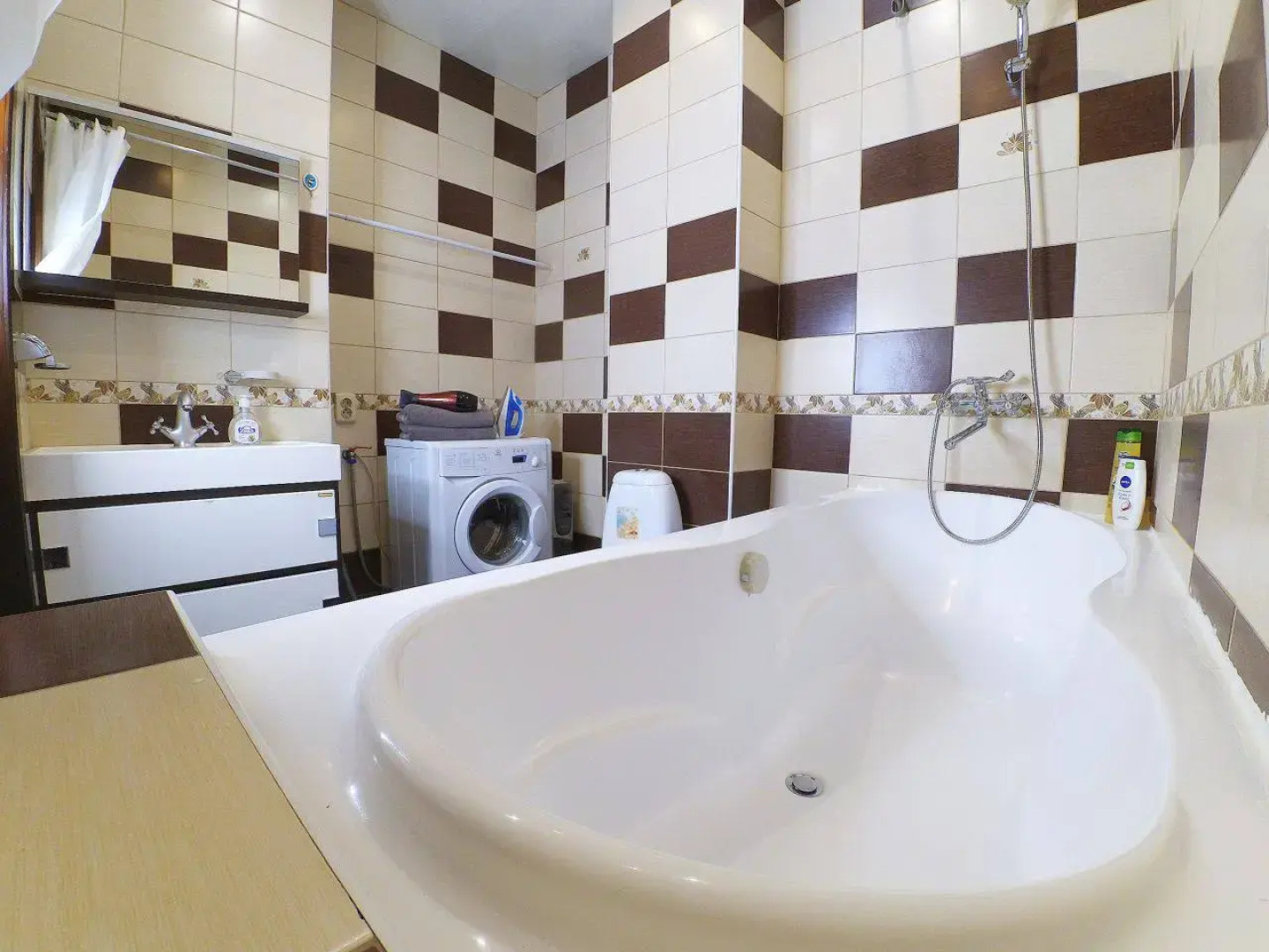 Квартира у Ривьеры на 6 Человек