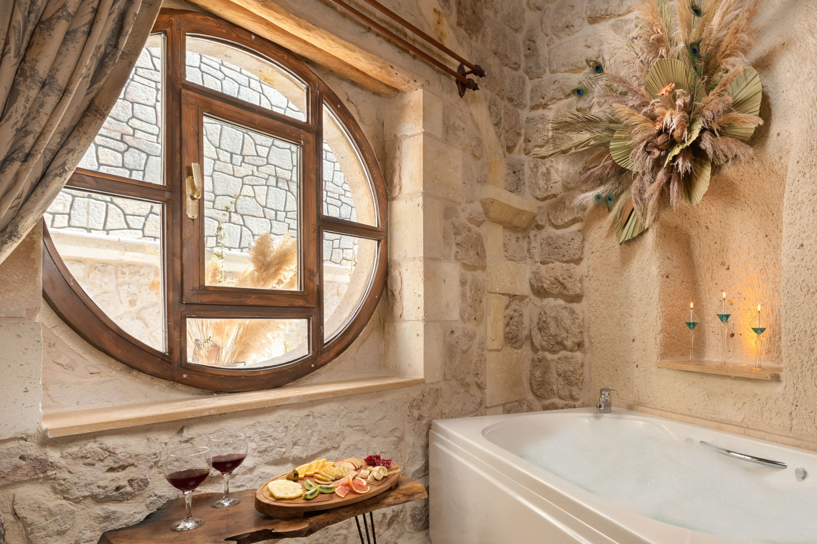 Acer Cave Hotel