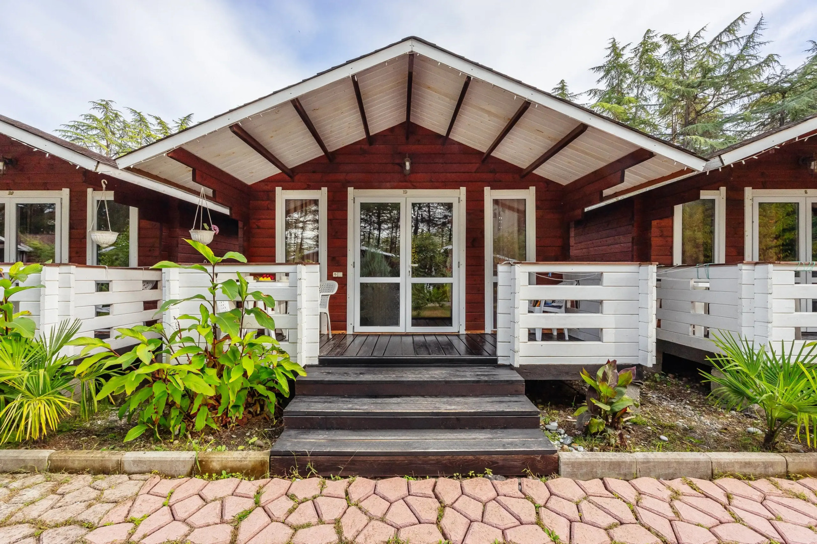 Курортный отель Отель Eco House Pitiunt