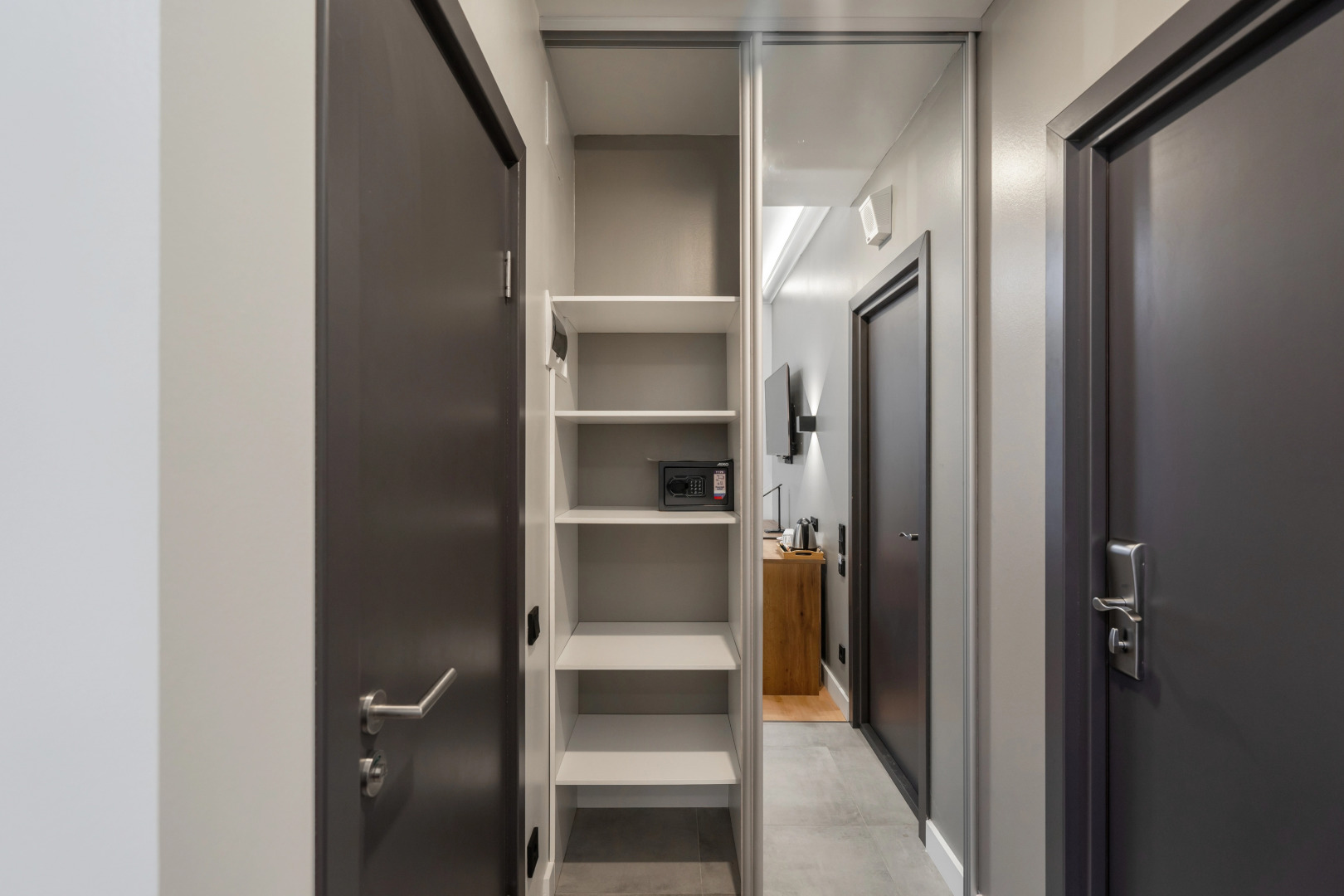 Отель Кристофф