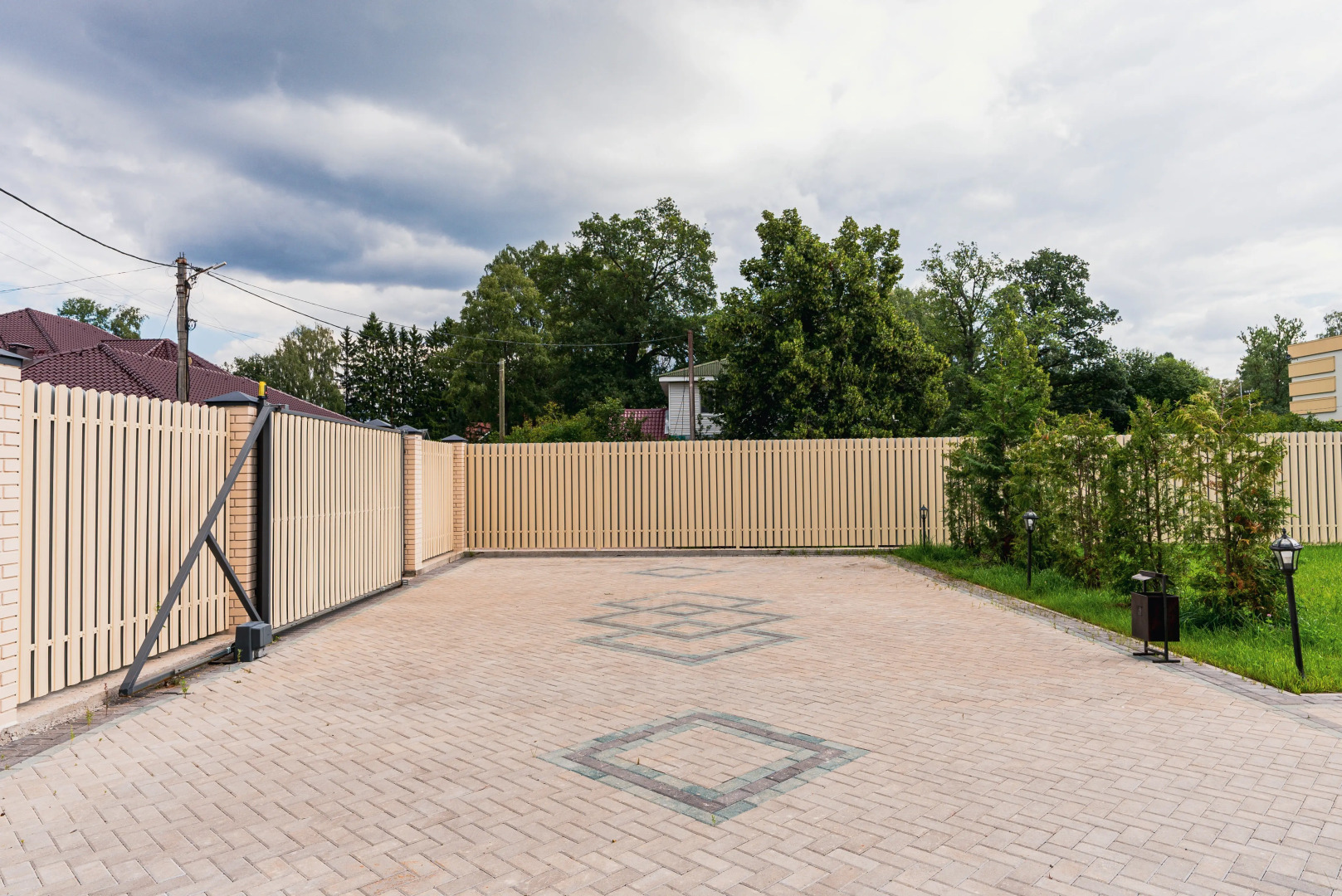 Частный дом Коттедж у озера на Речной