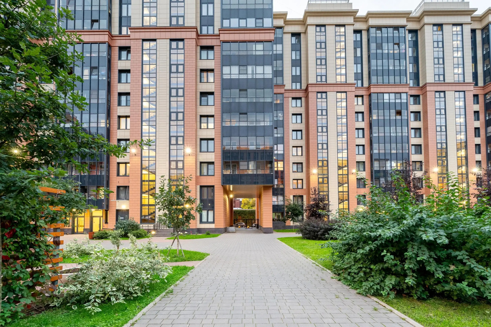 Апартаменты Однокомнатная Квартира в Шикарном Доме Премиум Класса