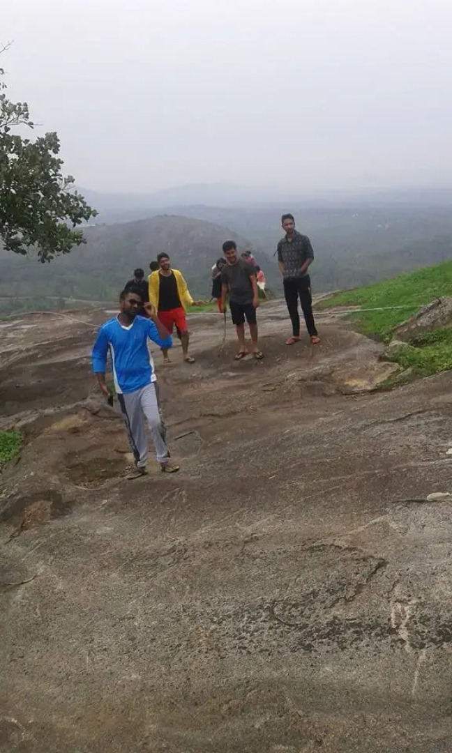 Кемпинг Farmers Son Ground