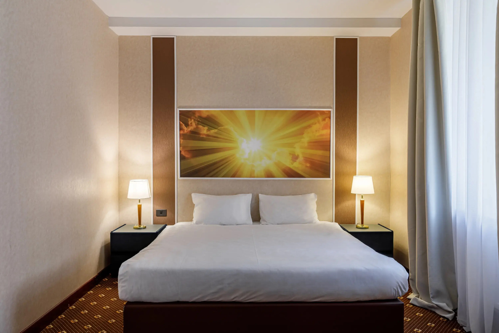 Отель Луна и лотос