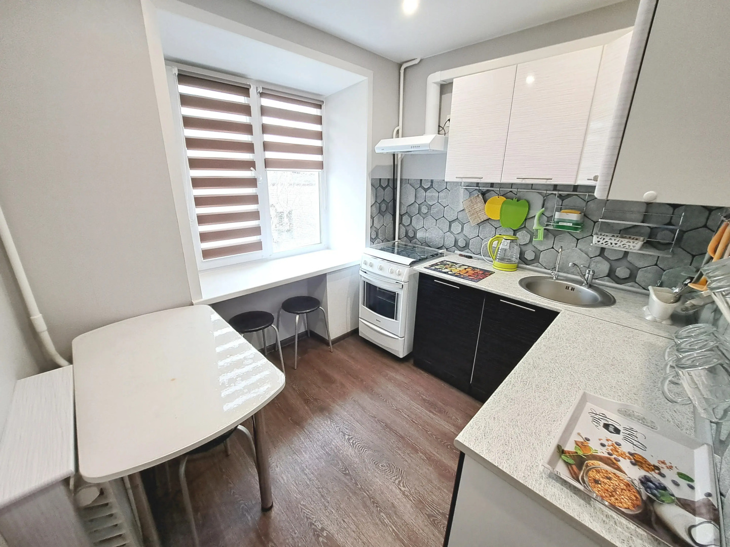 Квартира Двухкомнатная Проспект Маяковского 16