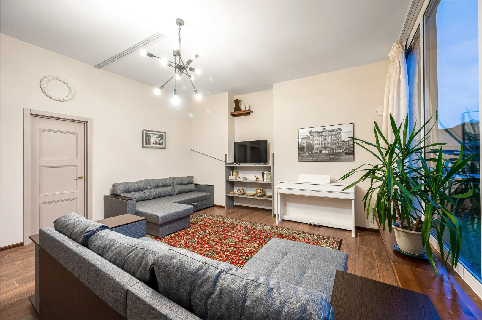 Апартаменты Пентхаус на Чайковского 61