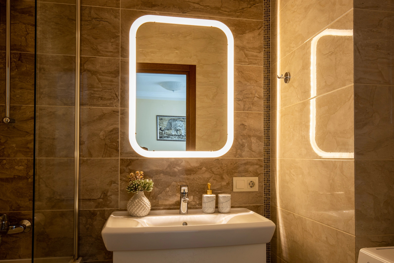 Апартаменты Lux Minsk Arena