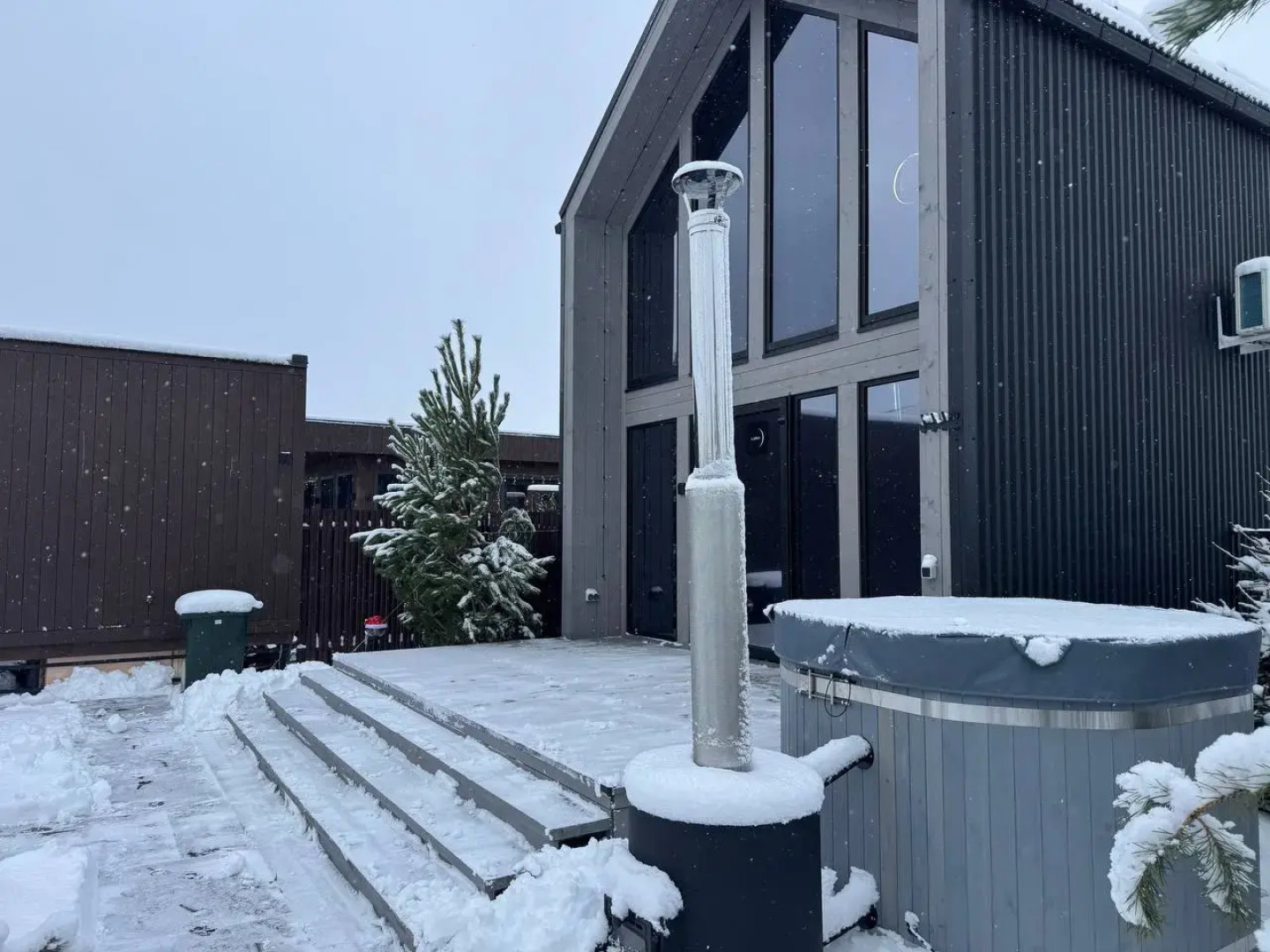 Частный дом Ваша дача LUNA 4 в живописном месте