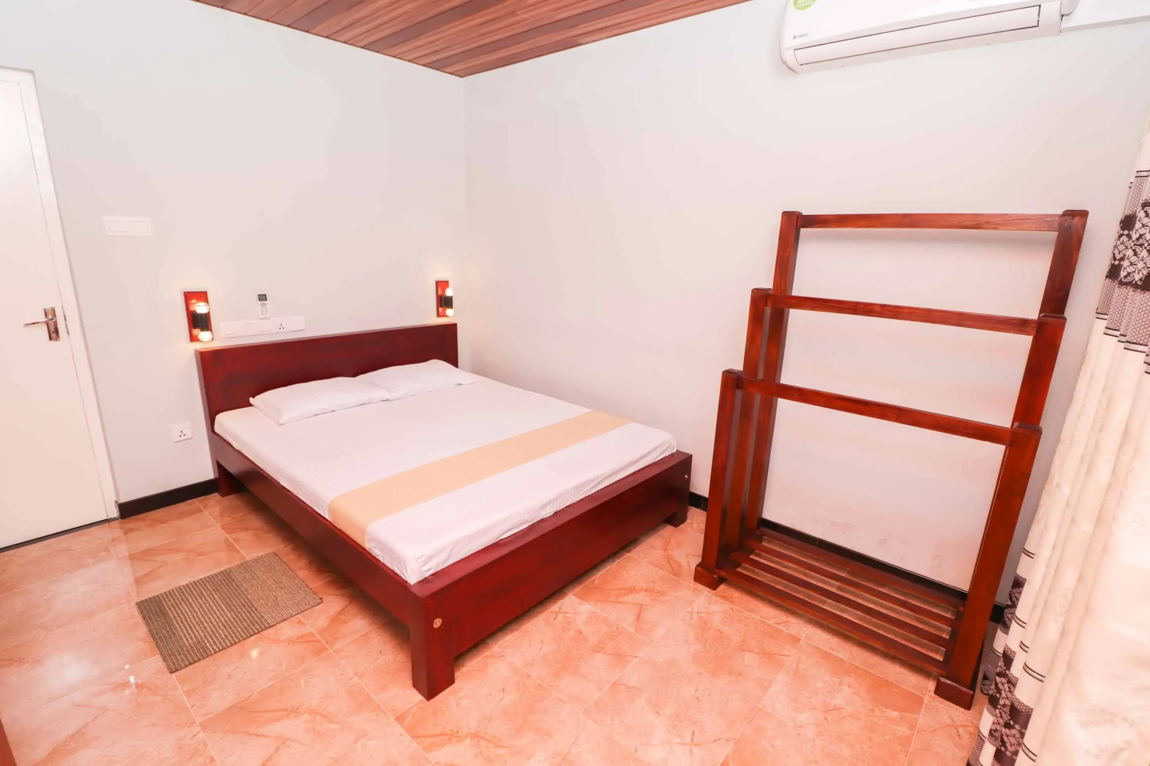 Вилла Yoho The Blue Pearl Family Cottage