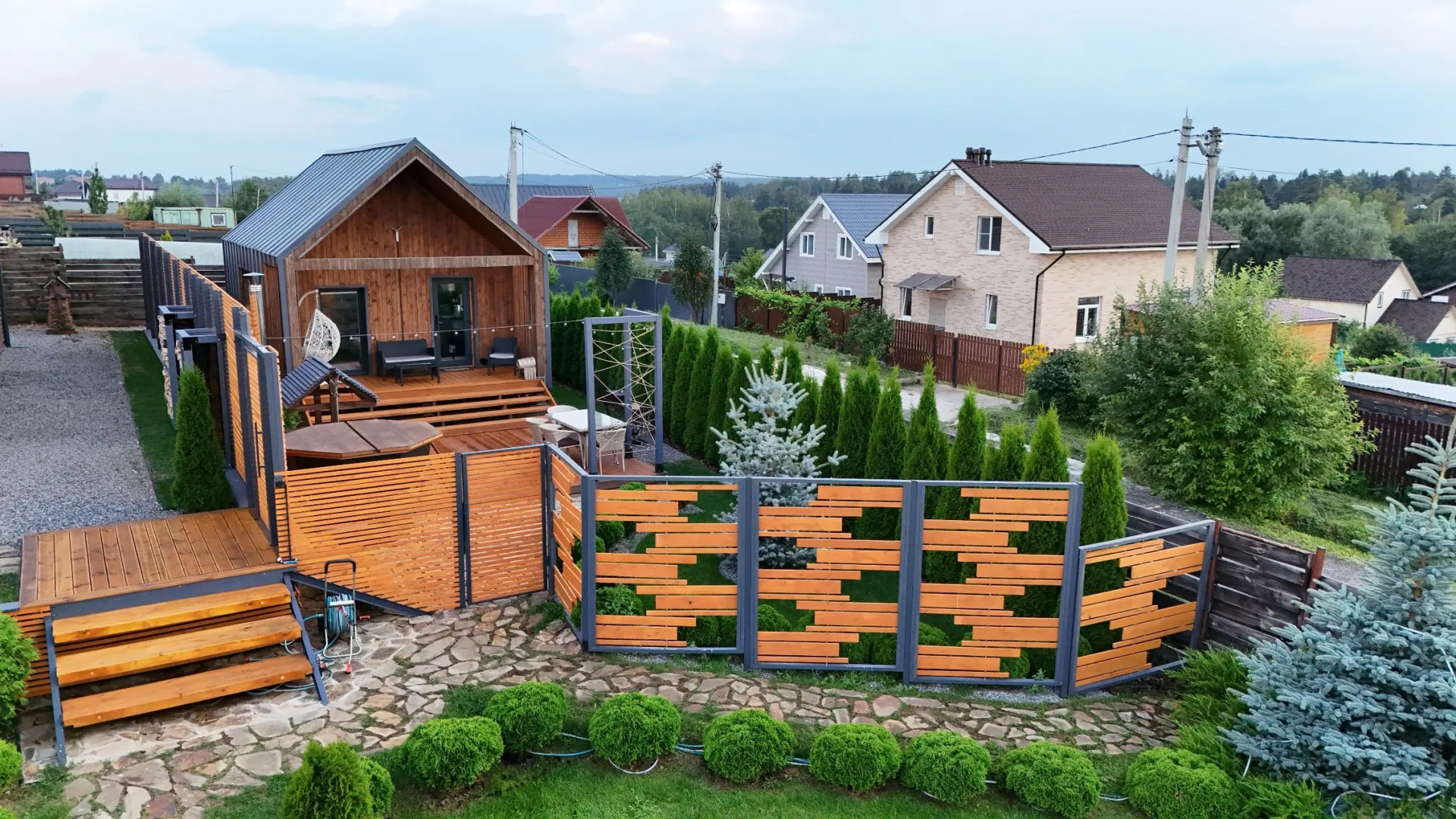 Частный дом Hill House Positive