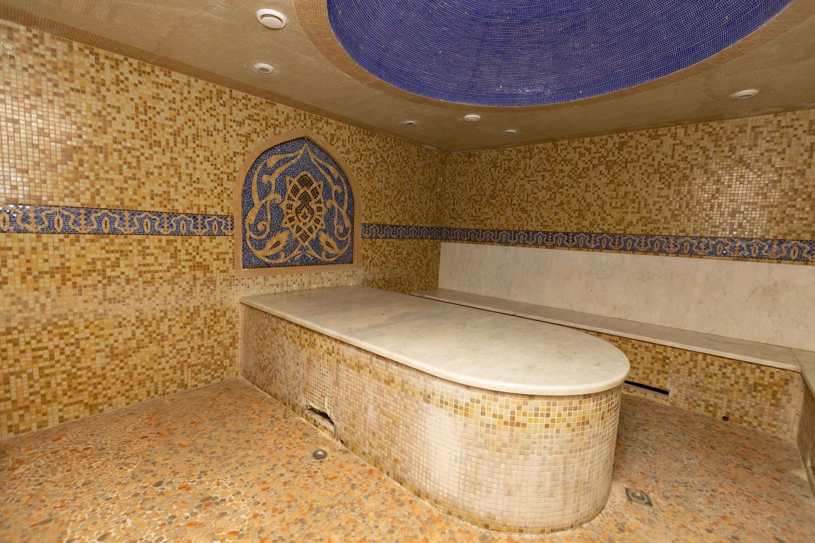 Бизнес Отель Континент