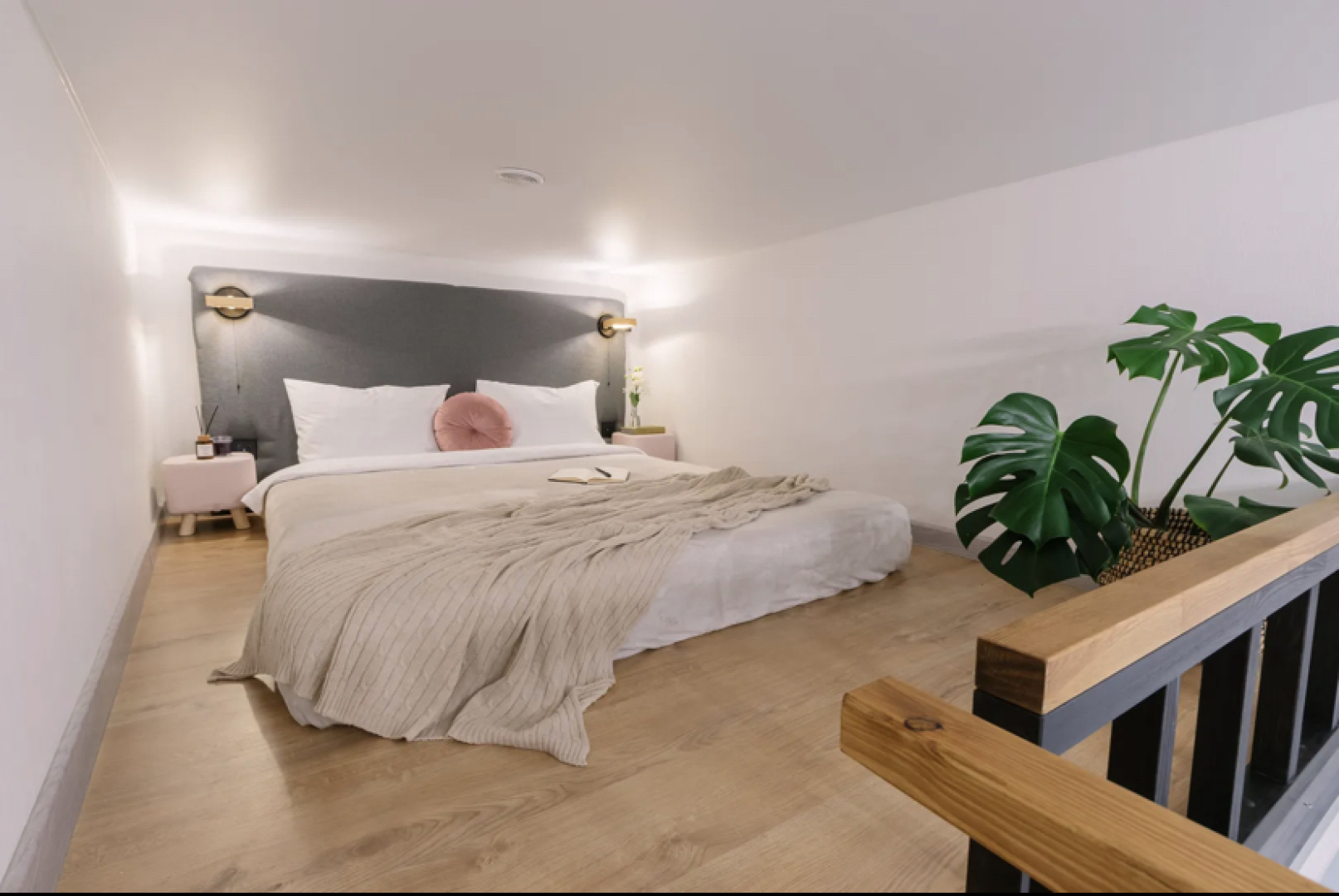 Апартаменты Мятная Студия в Центре Города Метро Владимирская