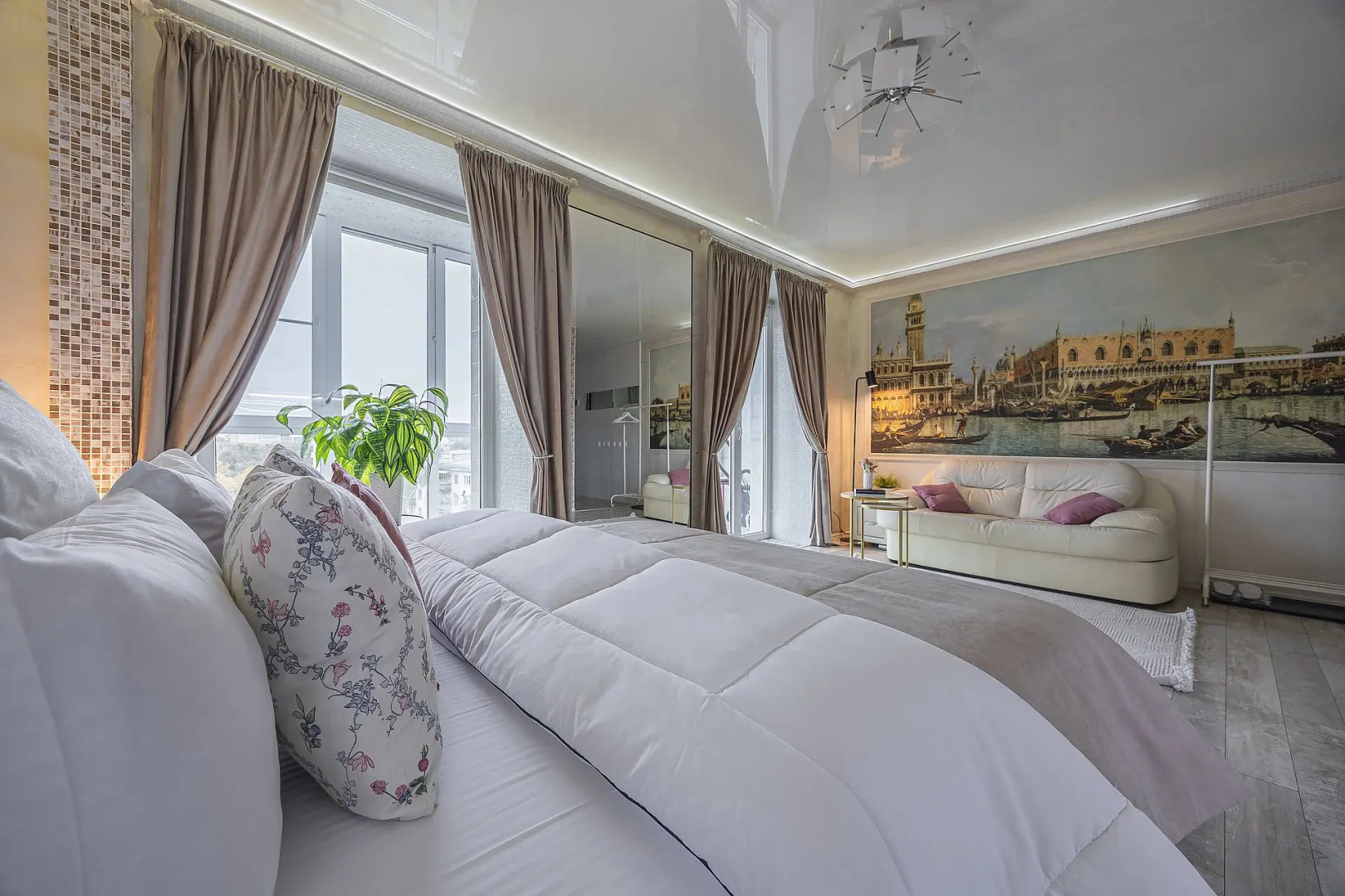 Апартаменты Как Дома на Ошарской Рядом с Парком и ТЮЗом