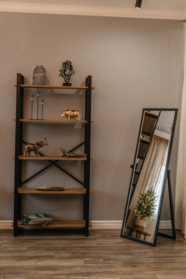 Студия на Ивана Сусанина 41