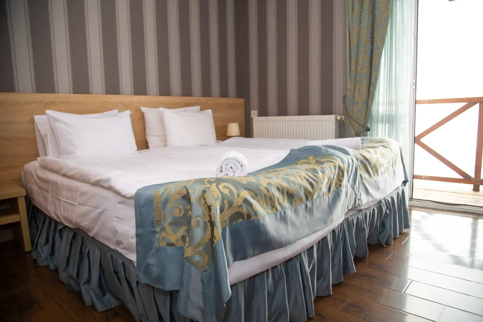 Отель Edelweiss Hotel