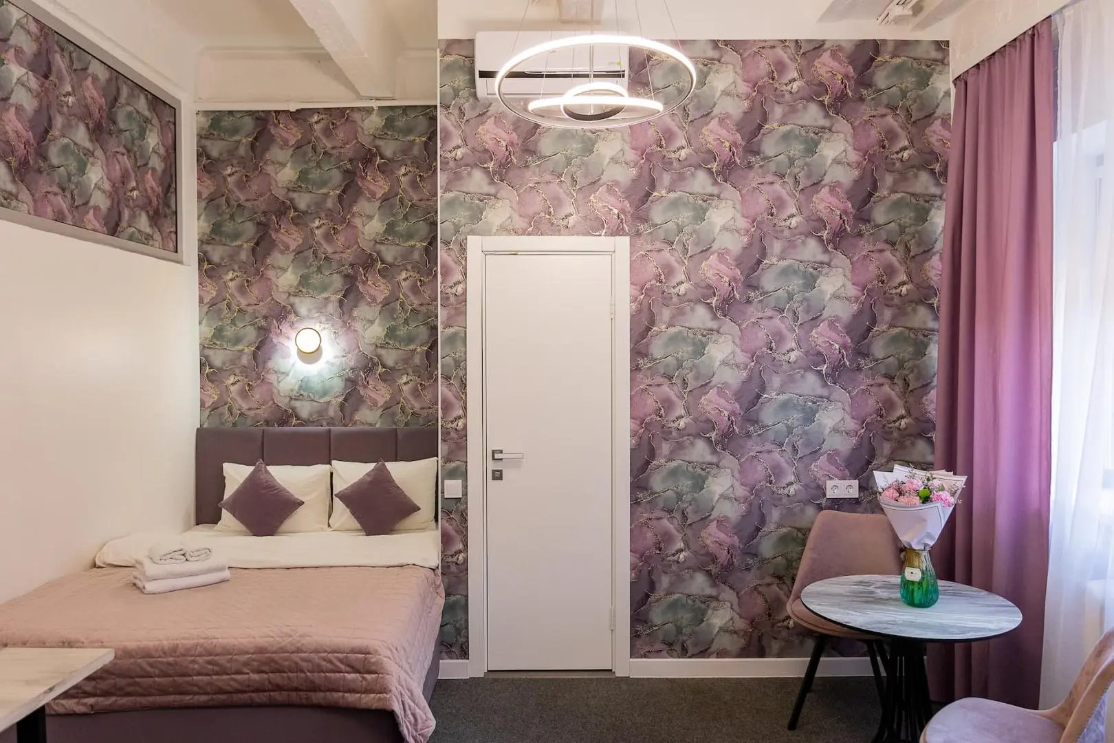 Отель White Place